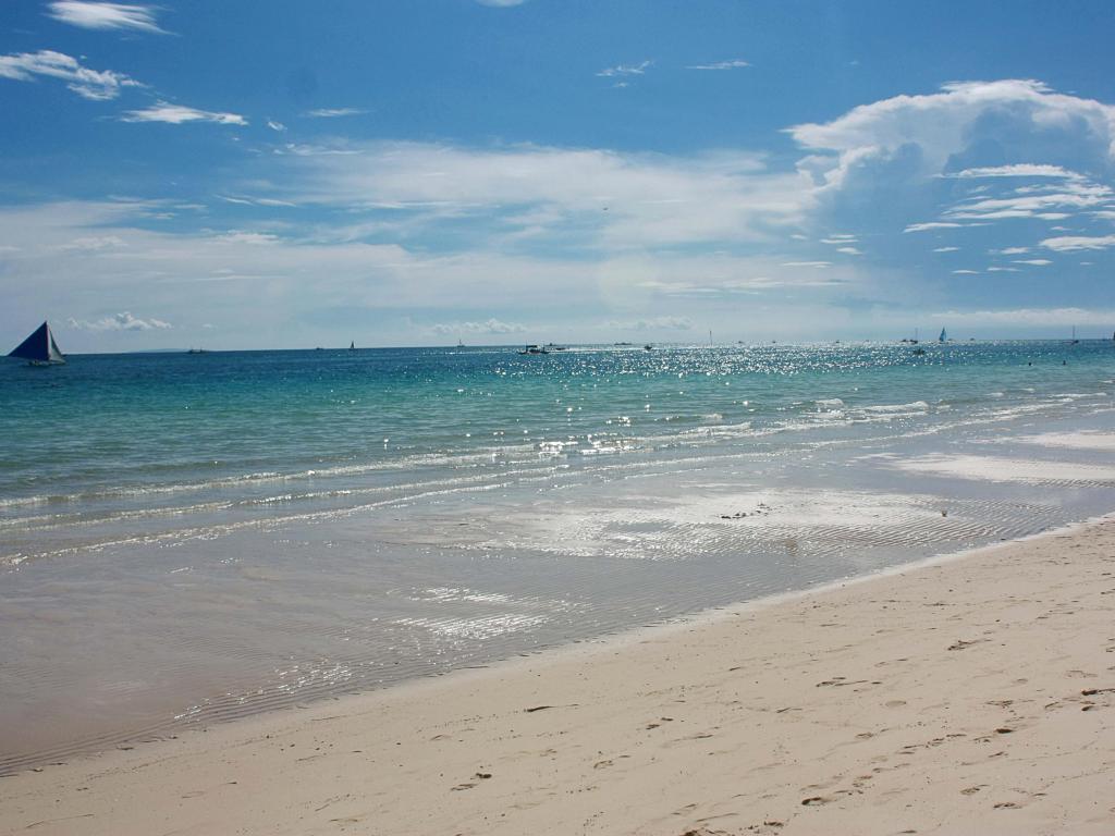 Il Mare Sakura Resort Boracay Balabag  Exterior foto